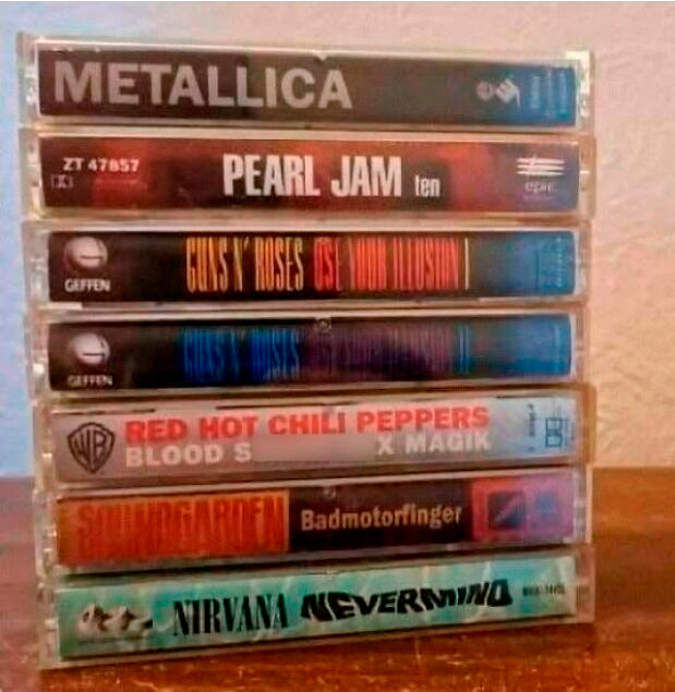 Isso aqui, meus queridos, foi lançando no mesmo ano.
Esse era o nível da produção musical na década de 90