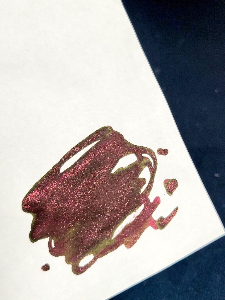 이초록☘️ tweet media