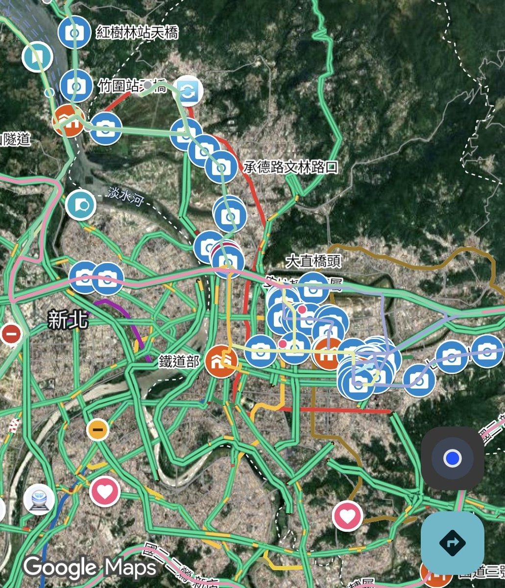 ciynxun6's tweet image. 台湾陸送撮影マップを公開しました！

台灣の陸送ルートや沿道の撮影地を記録した写真です。現在も随時更新しています。

そのうち、80%のルートについては車線単位で正確に記録されており、陸送時の走行車線の確率を統計しています。

goo.gl/maps/ZmomMFXUE…