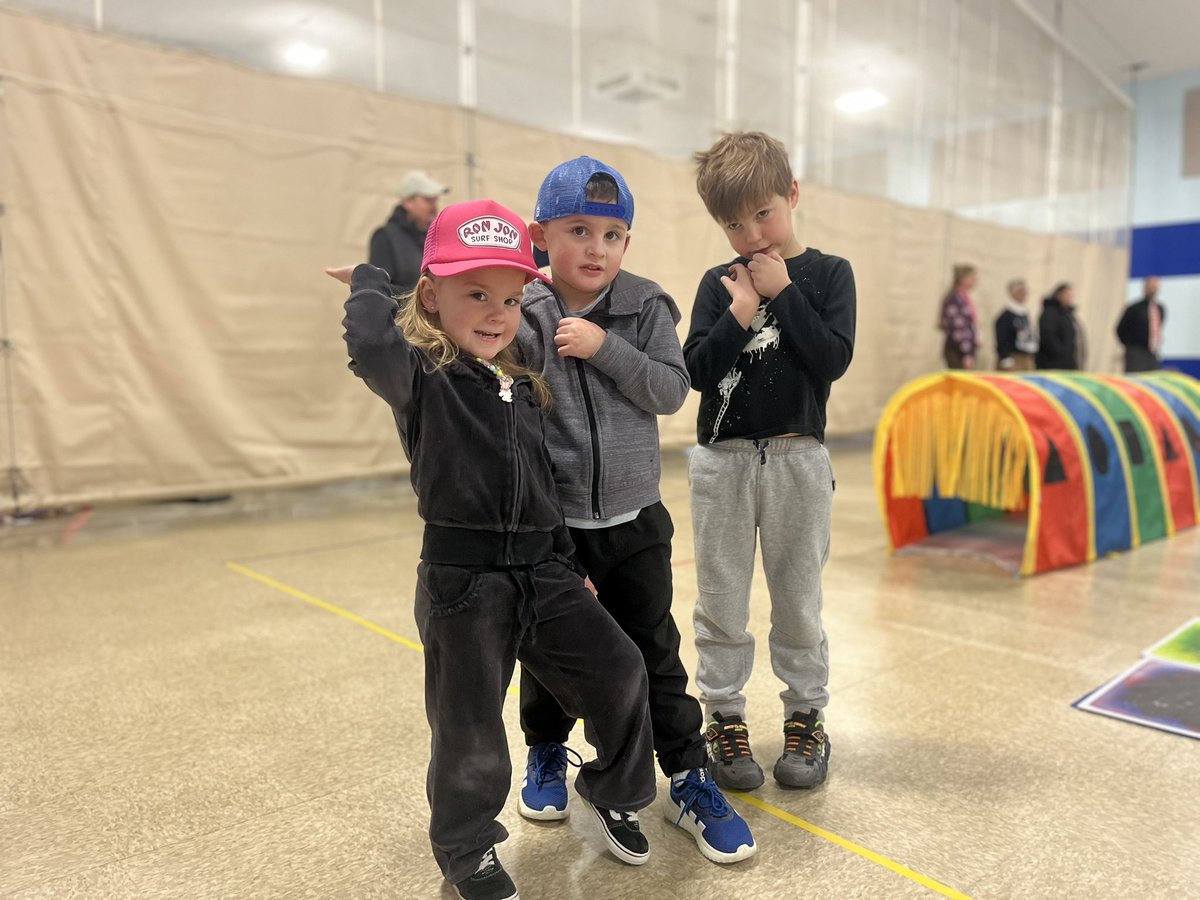 PLC Bears 💙🐻💛 tweet media