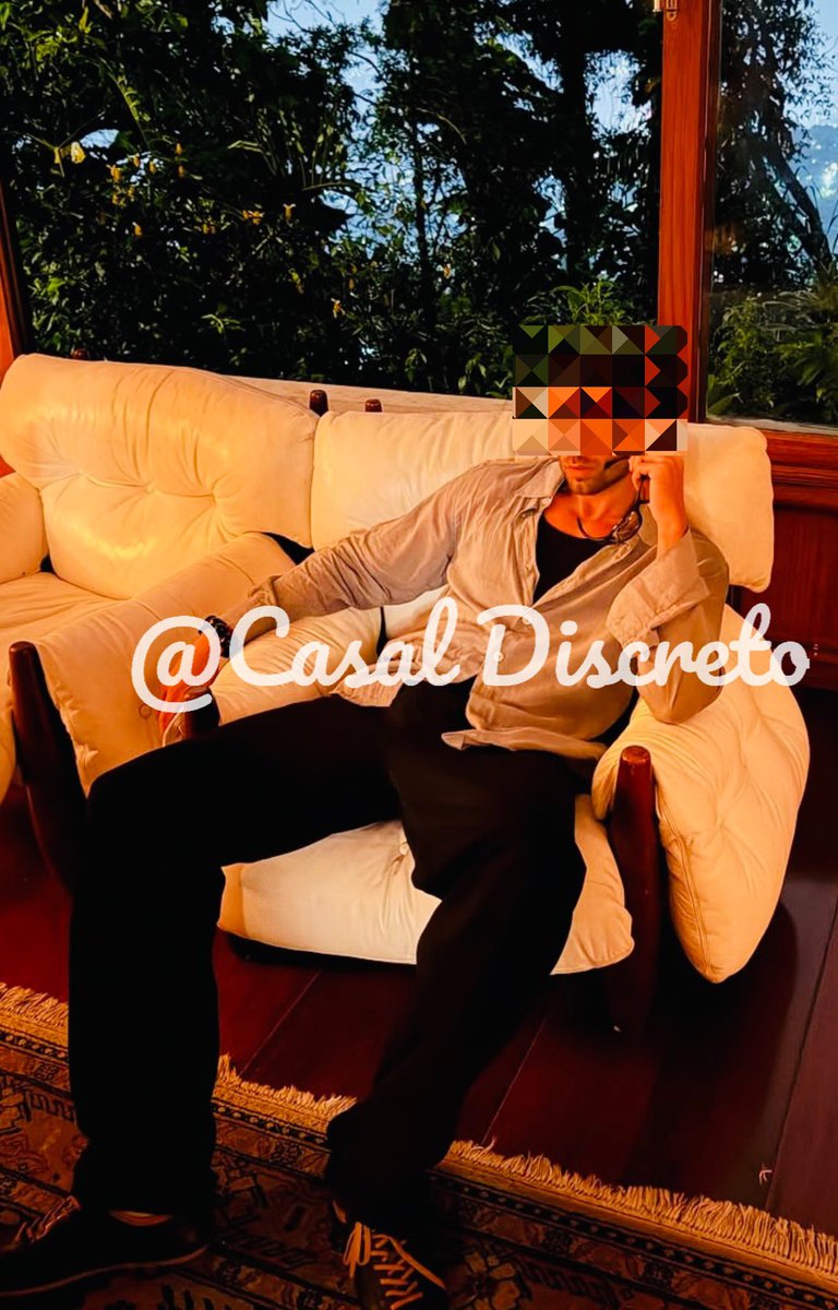 Casal Discreto tweet media
