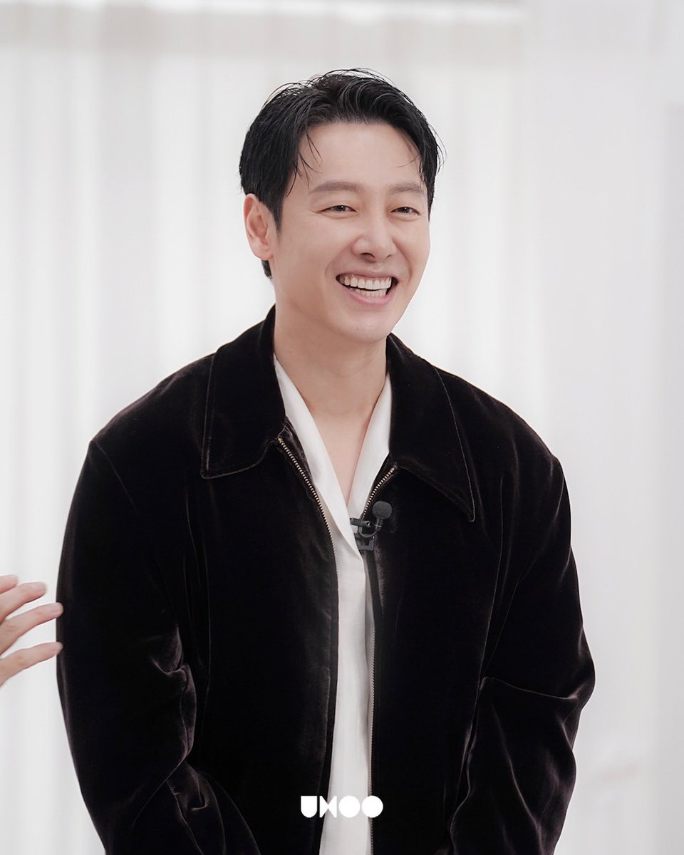 마흔넷 아저씨가 왜이렇게 맑고 해사하고...ㅜ_ㅜ