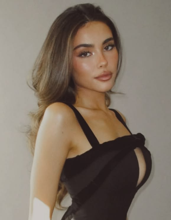 “ไม่ได้จะว่าอะไรหรอกนะ แต่ผช.ส่วนใหญ่ขึ้นเวทีด้วยเสื้อยืดขาวกับกางเกงยีนส์ ไม่เห็นมีใครสนใจเลย แต่ผญ.ถูกคาดหวังไว้สูงมาก และมันก็ยากลำบาก ฉันแค่พยายามทำในสิ่งที่ฉันอยากทำ พยายามสร้างสรรค์ผลงานดี ๆ ถ้าคุณชอบก็เยี่ยมไปเลย แต่ถ้าไม่ ก็ไม่มีใครบังคับให้คุณฟังหรอกค่ะ”

-madison beer