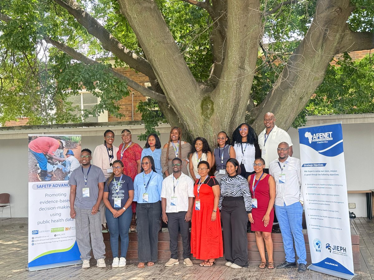 SA_FETP's tweet photo. SAFETP welcomed its 20th Advanced cohort earlier this year, with 9 residents being enrolled.
Orientation covered programme structure, scientific communication, and engagement with public health specialists to lay the foundation for applied field epidemiology training.

#SAFETP https://t.co/BCS0OtJVKQ