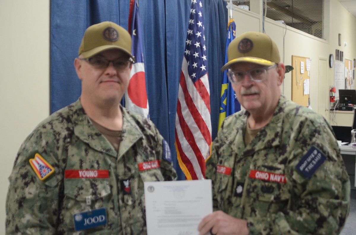 Announcing promotion of IT2 (Information Systems Technician 2nd Class) Young to IT1 (1st Class). Mr. Young demonstrates expertise &amp; contributes to the unit's professionalism. BZ! 
Ohio Naval Militia, unit of State of Ohio's Defense Forces. 614.816.4119 or joinohionavy@ohnav.us