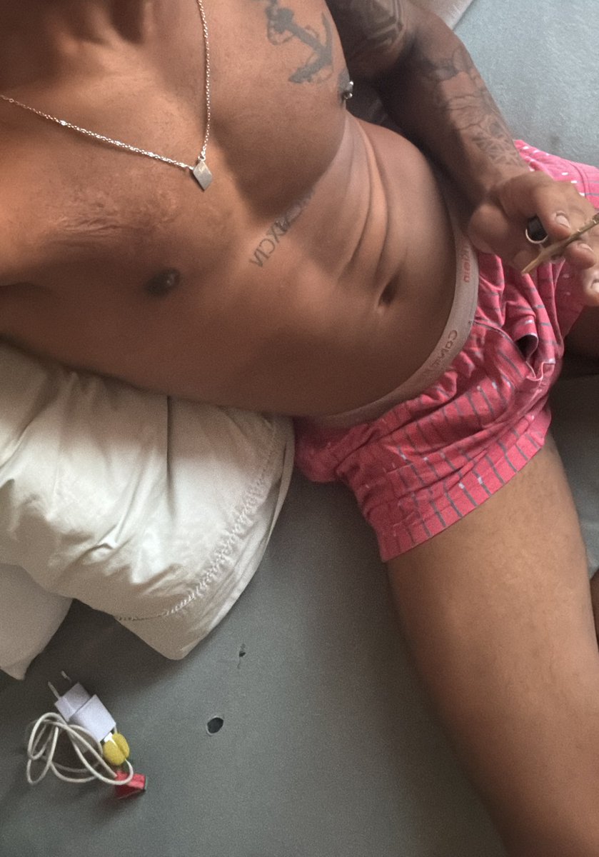 Nobruh06's tweet photo. O lençol de quem F uns 🥵 https://t.co/Vjpx7UcCdi