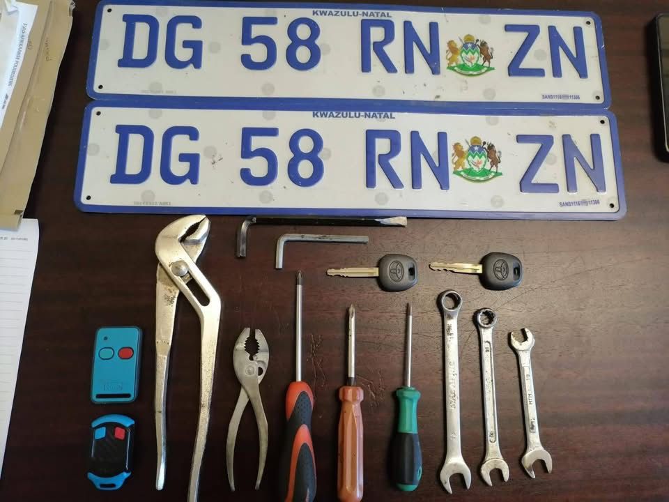 lnnocent191535's tweet photo. 🚨 3 suspects arrested in Westville, vehicle theft syndicate busted! High-speed chase &amp; stolen vehicle with cloned plates &amp; tools seized.

 Linked to multiple thefts. Kudos SAPS Westville &amp; Mobi-Claw911.

 #Westville #CrimeBusted 
#SAPS https://t.co/520SfgGhDs