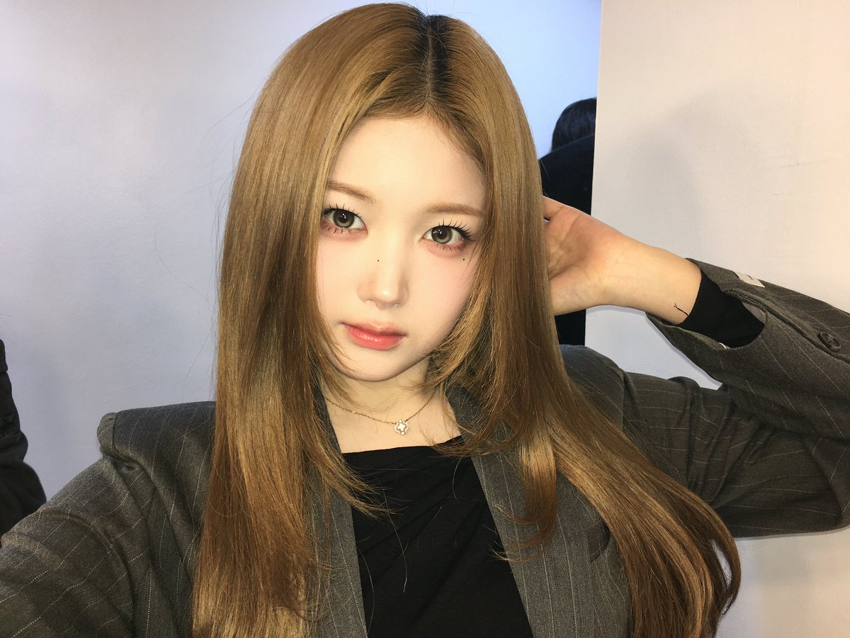 TWITTER ☆ 03/03/2026

Nouvelles photos de #Joobin sur le compte Twitter de <a href="/triplescosmos/">tripleS official</a> !

"Je viens pour l'interview !"

#JooBin #주빈 #tripleS #트리플에스