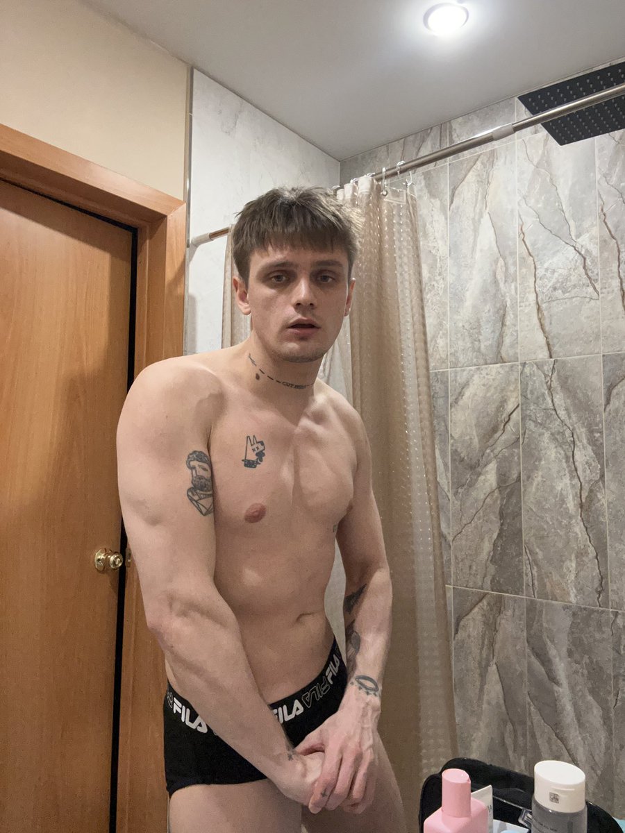 пашка пиздаганчик матушка земля tweet media