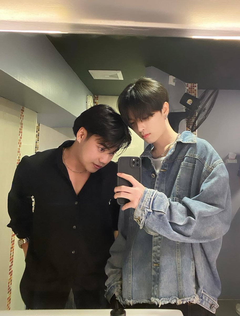 WorachetMr's tweet photo. 🍻 https://t.co/tqkrveDacH