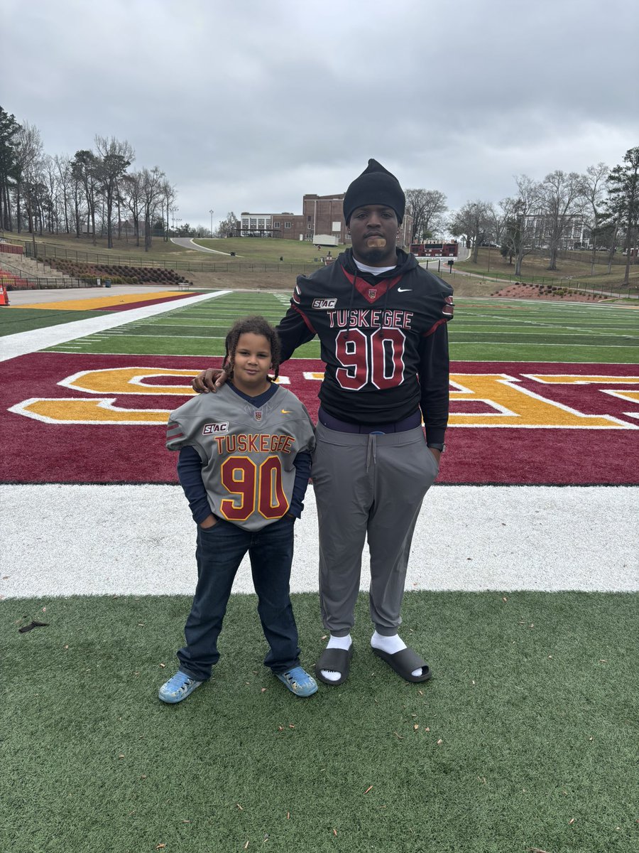 BrandonLittles tweet media