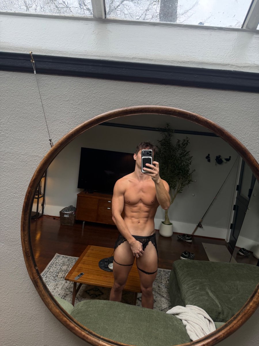 Widdlewizard tweet media