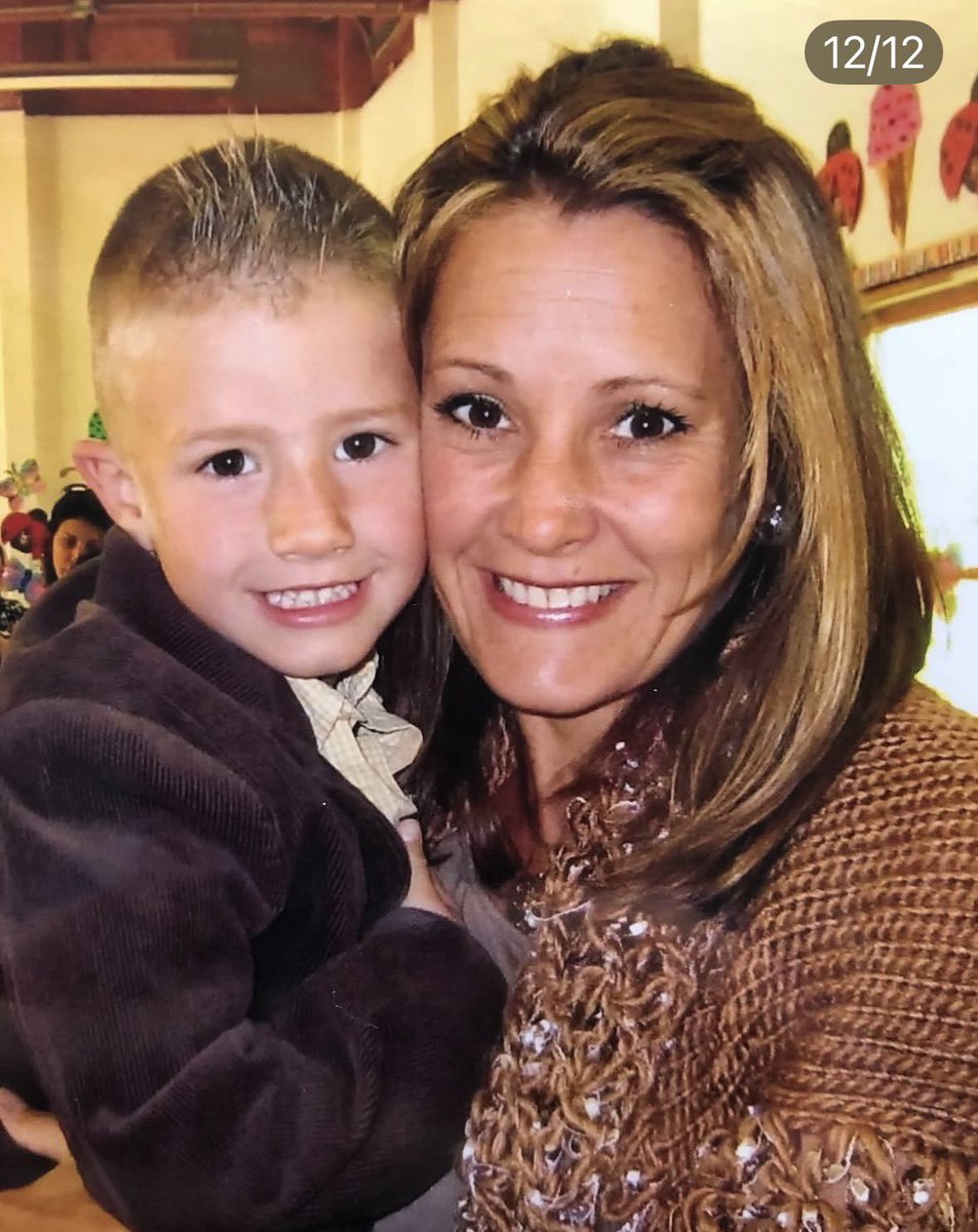traceysabino13's tweet photo. Happy 20th B-Day to my boy! 20 years ago u came into my life &amp; changed it in the most beautiful way. Watching you grow into the incredible young man you are has been my greatest joy &amp; my proudest blessing. No matter how tall you get or how grown u are you will always be my baby https://t.co/yj88kLyQRc