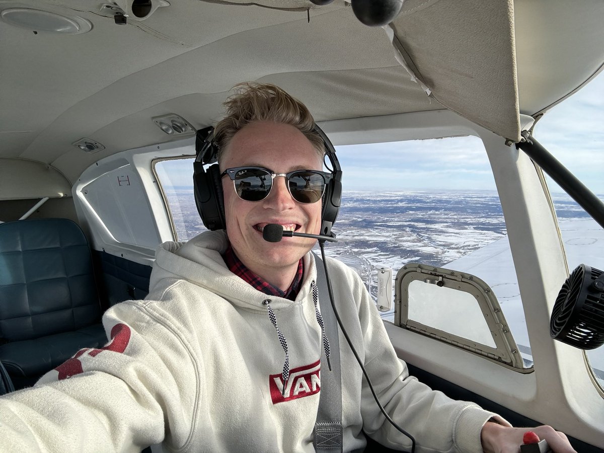 Malachi/Otto ❄️ 🎿 tweet media