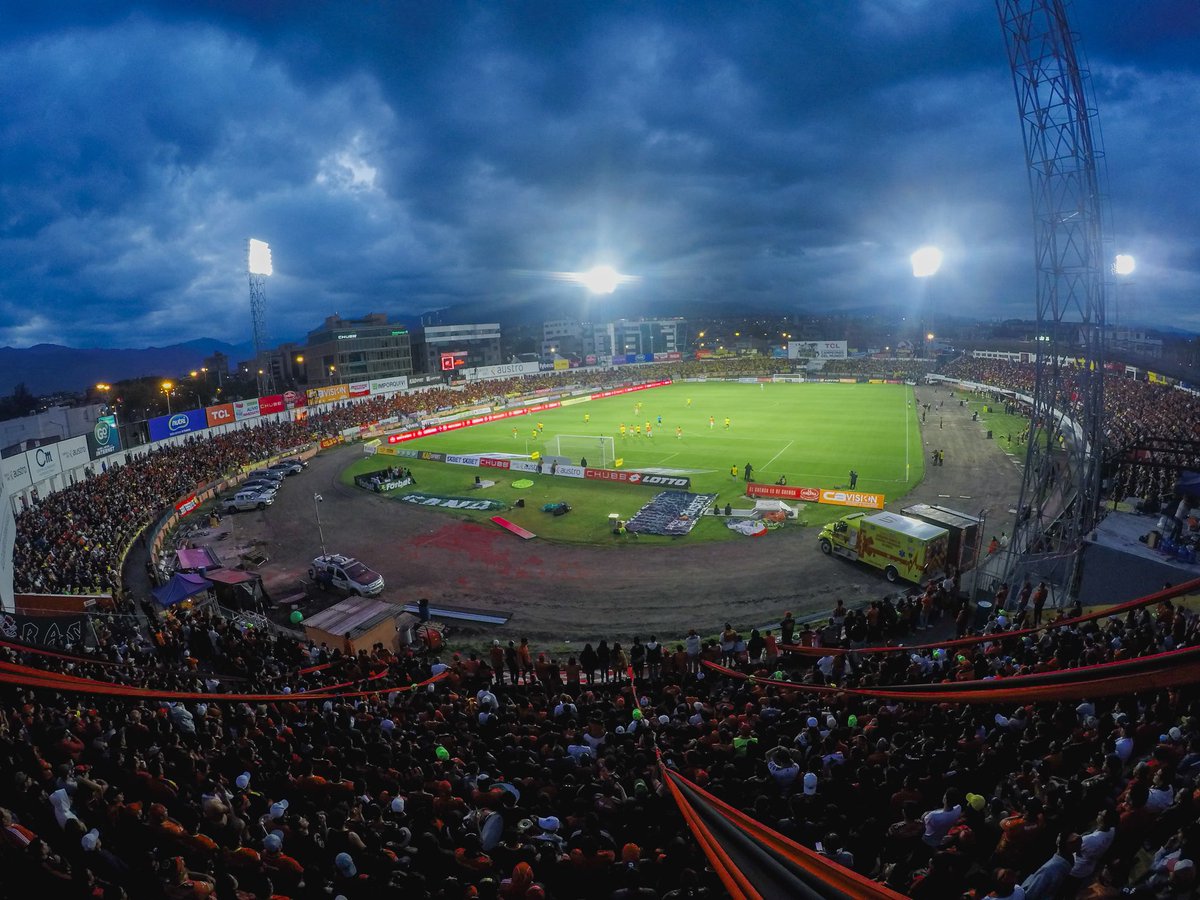 aistahler's tweet photo. ¿Sos hincha del más grande del austro? ❤️🖤
No digas nada. Solo dale RT 🔁

📸 Darwin Ortega https://t.co/BXCV5FWkIp