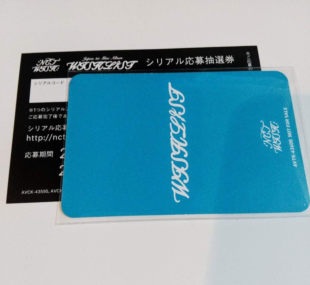 モチ tweet media