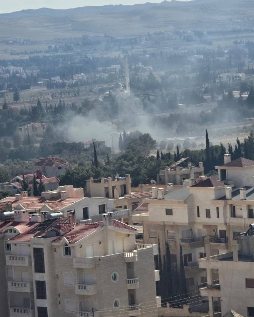 QalaatAlMudiq's tweet image. #Syria: remains of an Iranian ballistic missiles fell in an orchard on outskirts of Saydnayah (NE. #Damascus).

The village is Christian and the area is known for the infamous Assad-era prison.