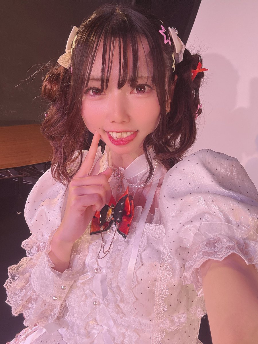 夕焼ばけ tweet media