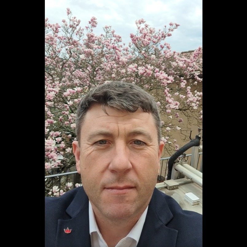 borbolycsaba's tweet image. Two days in Fiesole changed how I see regional development.
Europe has only 4% of US AI computing capacity, 10% of the investment. This is not evolution. It’s a revolution.
But we have something unique: 15 years of #PlaceBased innovation built on regional strengths.
No more