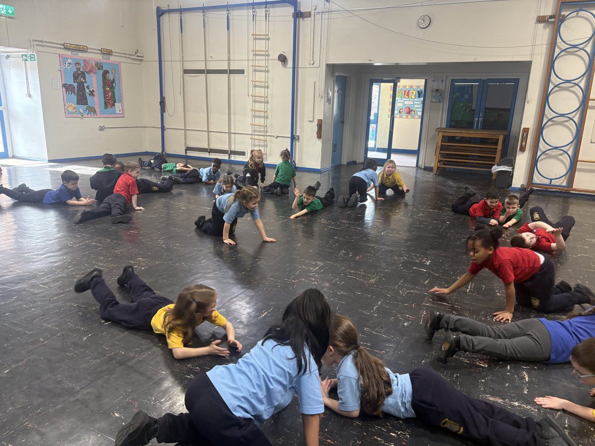 St Teresa’s Catholic Primary School & Nursery tweet media