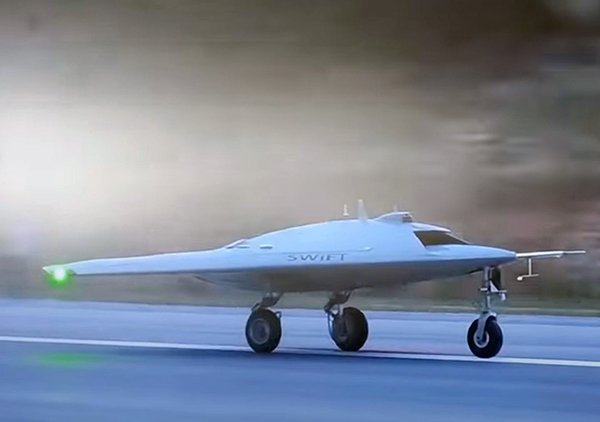Siege4570's tweet photo. BIG UPDATE | Defence Procurement Board (DPB) clears acquisition of 60 indigenous DRDO “Ghatak” Unmanned Combat Aerial Vehicle (UCAV) for Indian armed forces 🇮🇳

Even more significant , it will be powered by the indigenous Kaveri Derivative Engine (KDE).
#Defence https://t.co/D66Z1RkpTI