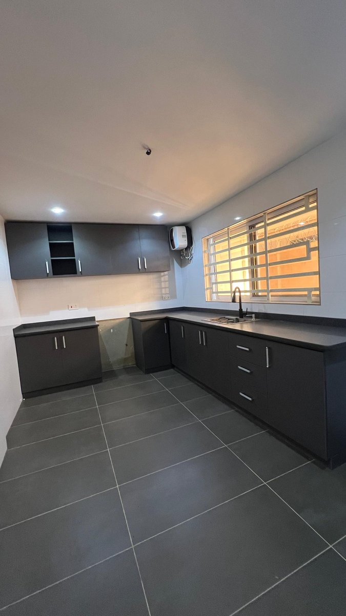 CutiePhilly's tweet photo. FOR RENT 
1 bedroom apartment 
2 bedroom apartment

-Swimming Pool
- Guest Room
 - Spacious Car Park
-Security Available
 - Standby Generator

📍Adenta Amrahia https://t.co/KMfooCA6SJ