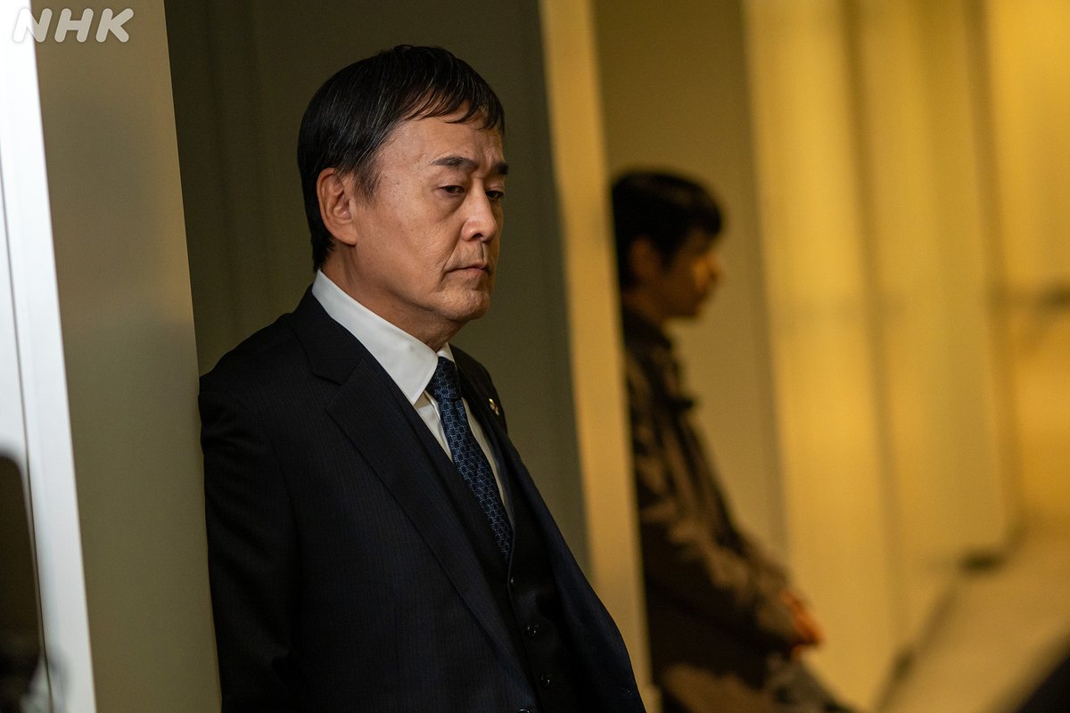 nhk_dramas's tweet photo. ドラマ10【#テミスの不確かな法廷】⚖️

7話のテミスアルバムをどうぞ。
https://t.co/YhIn5tUY2E

落合さんと津村さんのオフショットはだいぶ仲良しです。

#松山ケンイチ
#鳴海唯
#恒松祐里
#小木茂光
#市川実日子
#田辺誠一
#濱津隆之 https://t.co/C3Pe4ir0re
