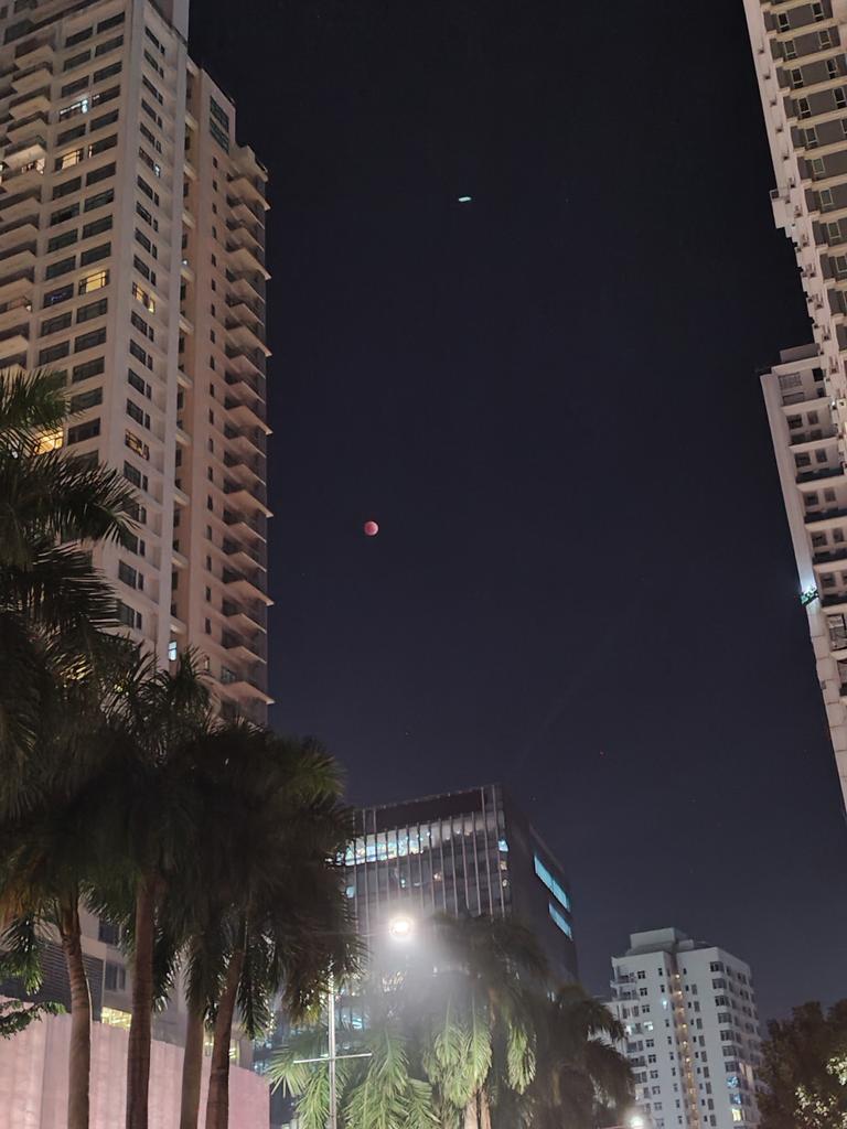 jeld_z's tweet photo. The March 3 Blood Moon https://t.co/vMnASgJEGD