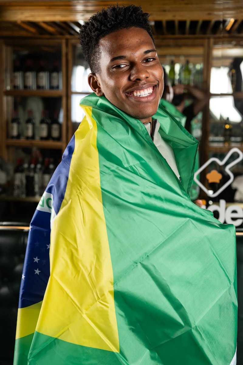 JackRosser_'s tweet photo. Excl: Estevao on why he chose Chelsea after his family met a number of PL clubs.

“My family went to other clubs but what caught my attention was Chelsea.

“I thought Chelsea would be the perfect future for me because it would get me more minutes." #CFC 
[Pic: @StellaPicsLtd] https://t.co/hdjlK8ZKgx