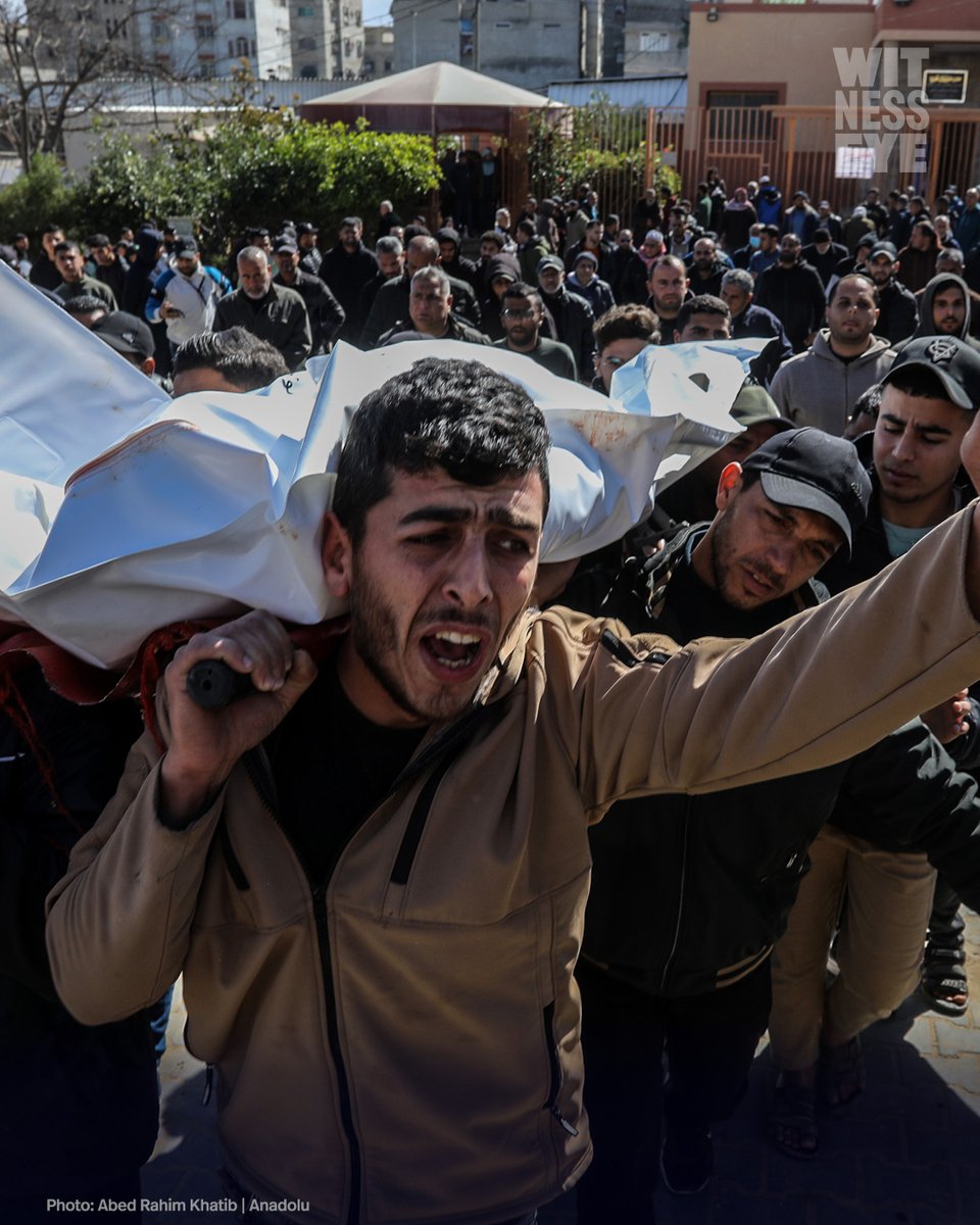 WitnessEye_Ch's tweet photo. 🟡 3 Palestinians killed in an Israeli attack, despite the ceasefire in Khan Yunis, Gaza.
🗓️ 27.02.2026
📍Khan Yunis, Gaza https://t.co/FDOVfQZ9dy