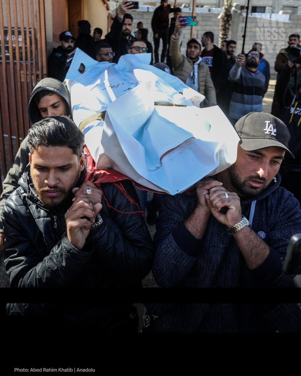 WitnessEye_Ch's tweet photo. 🟡 3 Palestinians killed in an Israeli attack, despite the ceasefire in Khan Yunis, Gaza.
🗓️ 27.02.2026
📍Khan Yunis, Gaza https://t.co/FDOVfQZ9dy