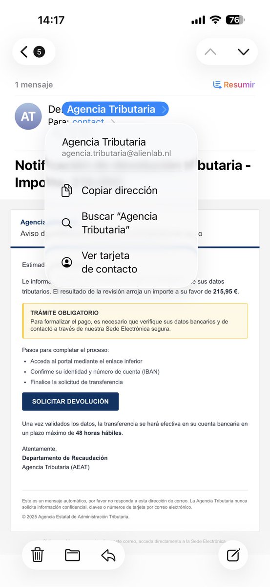 Ojo a la nueva estafa. Se hacen pasar por hacienda y te envían un email pidiéndote los datos de tu cuenta. 
<a href="/policia/">Policía Nacional</a> <a href="/guardiacivil/">Guardia Civil</a>