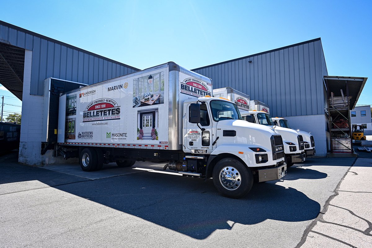BallardTrucks's tweet photo. Box trucks that deliver for @Belletetes. 💪

@MackTrucks #MackTrucks #MediumDutyTrucks #BoxTrucks #BuildingMaterials #DeliveryTrucks #NewHampshire https://t.co/4EyWISX66E