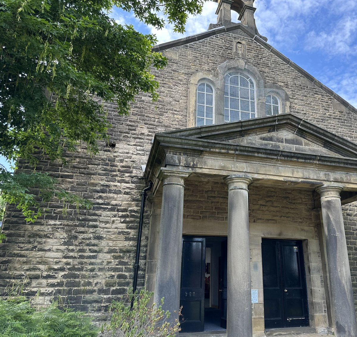 MatthewPFirth's tweet photo. Are you an Anglican Presbyter or Deacon and looking to re-plant a church in the North West of England?

If so, please do be in touch.

We are soon to launch an excellent House-for-Duty post at St John’s Tottington.

Ideal for a creative bi-vocational minister.

 #Gafcon https://t.co/XubooCuj0H