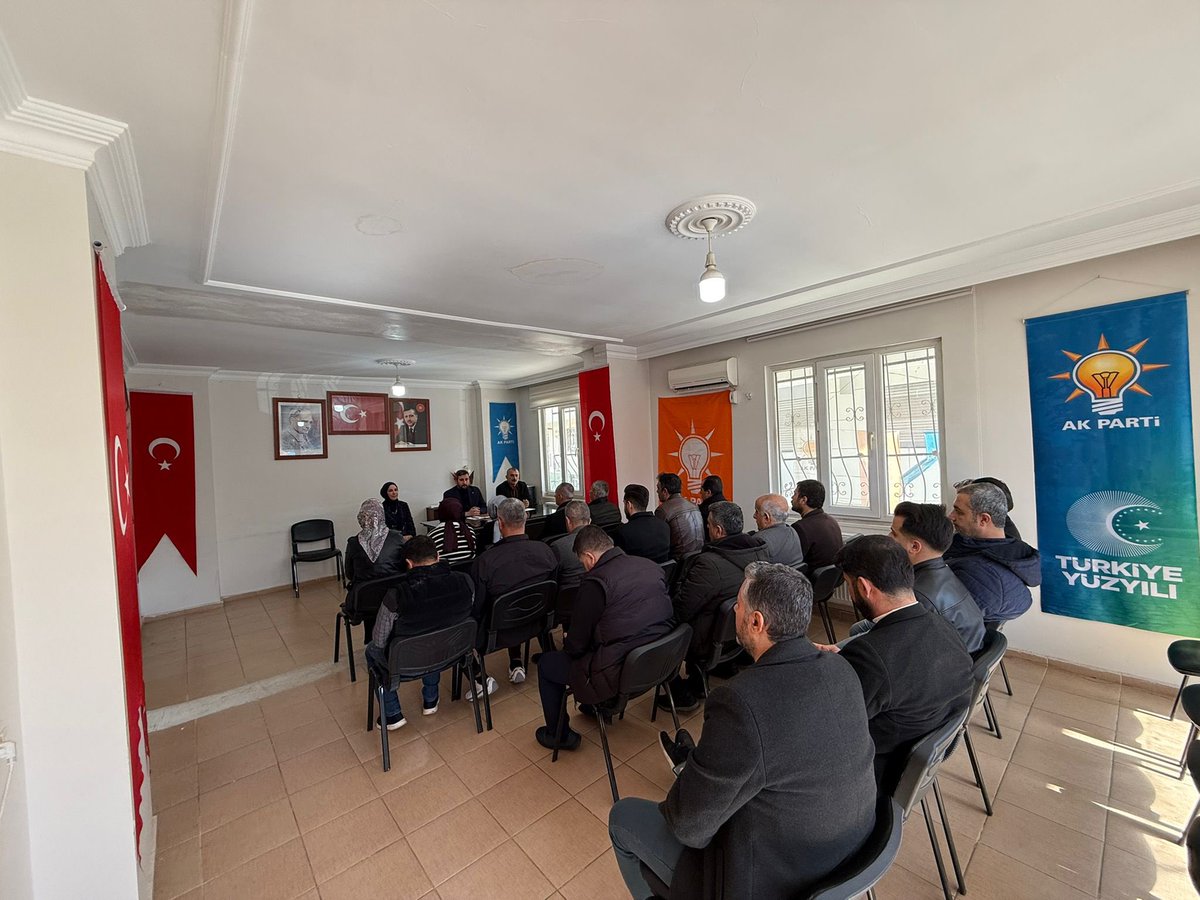 İlçe Başkanımız Sn. Volkan Karadeniz Başkanlığında; haftalık Yönetim ve Yürütme Kurulu Toplantısına İlçe Kadın Kolları Başkanımız Sn. Esra Karadaş katıldı.

Hayırlara vesile olması dileğiyle.