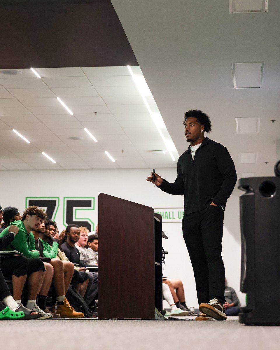 Marshall Football tweet media