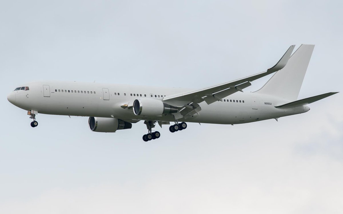 API_Winglets's tweet photo. Standing 11 feet tall, the Blended Winglets on the Boeing 767-300ER remain the tallest offered for commercial or VIP aircraft. Certified 17 years ago, they’ve since been widely adopted by some of the world’s leading airlines.
#ThinkWinglets https://t.co/T4T9BE8v17