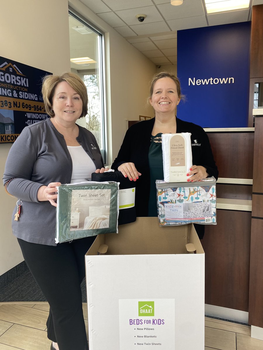UnivestCorp's tweet photo. During the month of March, Univest Financial Centers in Bucks, Montgomery and Philadelphia Counties will be collecting new twin size sheets, blankets, pillows and toothbrushes in support of One House at a Times’s Dream Big Campaign. https://t.co/OmzLWb78lw

#CommittedToLocal 🪥🛏️ https://t.co/NKNzZATtKs