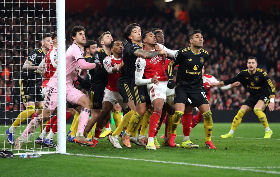 OlisaOsega's tweet photo. Exactly. Physically, no team can match us in the EPL. Look at how Gabriel bullied Reece James to assist Saliba on Sunday. 

Imagine when they make rules of no more grappling during corners, it will favour us. Lmao grappling is the only way you can stop an Arsenal corner kick.💀💀 https://t.co/9thk5WwLZz
