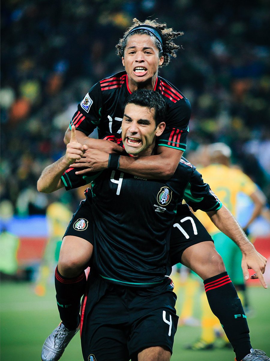 fifaworldcup_es's tweet photo. ⚽️🔙 11 de junio de 2010

#CopaMundialFIFA https://t.co/DIhQNqdeRC