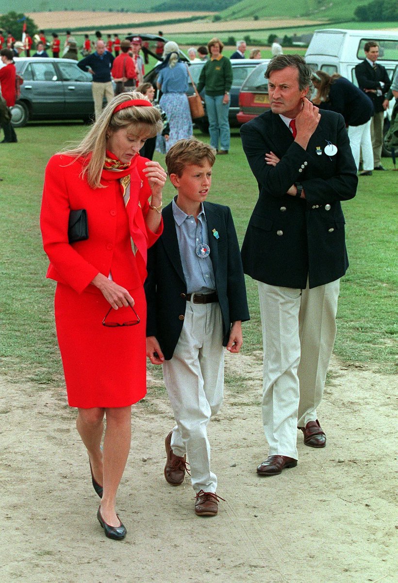 Tatlermagazine's tweet image. Nicholas Knatchbull, son and heir of the 3rd Earl Mountbatten of Burma (and godson of #KingCharles), has welcomed a daughter
tatlermagazine.visitlink.me/1i0rsW