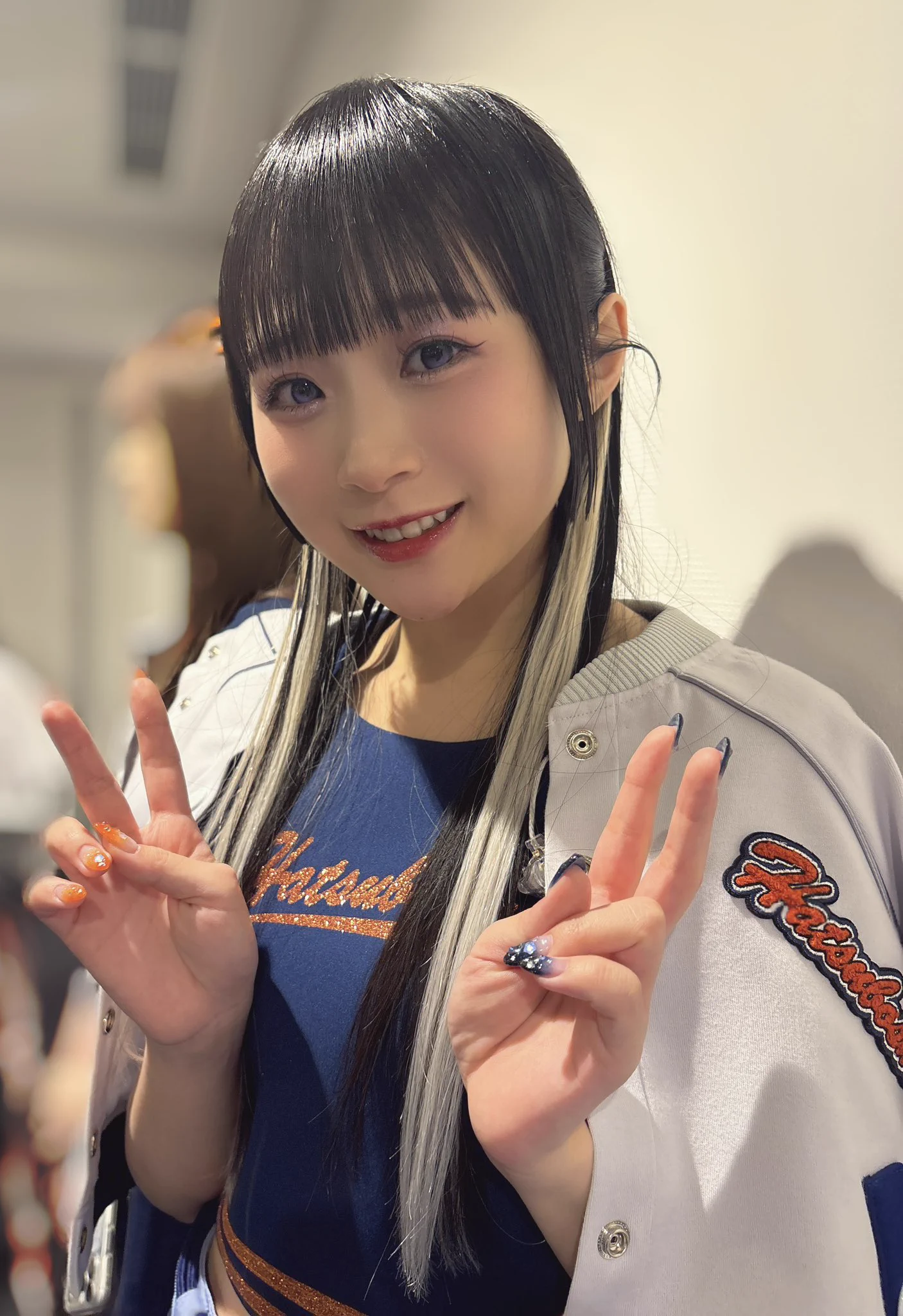 花岩香奈 缶バッジ 花岩香奈 on X: 