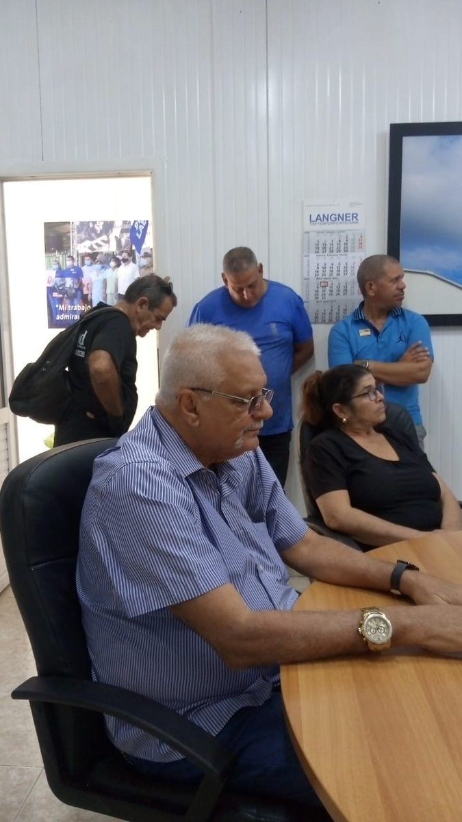 OxiCuba 
Matutino dirigido por la Gerencia Comercial. Se abordan principales informaciones de carácter Nacional e Internacional.
"Oxígeno para la vida"