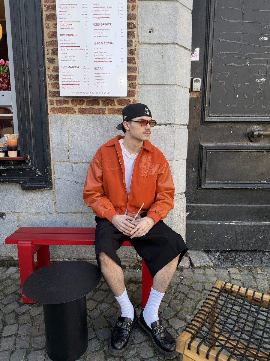 AURELLLLL tweet media