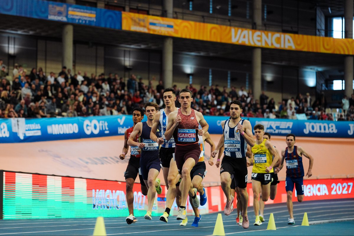 New Balance España tweet media