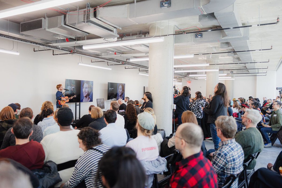NewYork_CM's tweet image. Our opening act Arthur Larin played a great set to kick off our February event. #CMNYC #CMcamino
📸 by Nelson Luna @nelsondotluna