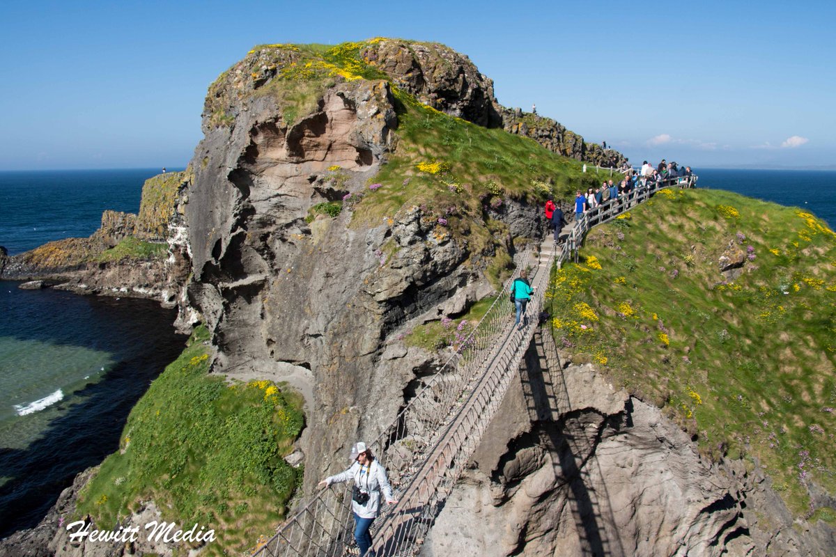 WanderLust1280's tweet photo. There are few bridges in the world like the wonderful Carrick-a-Rede Bridge in Northern Ireland.  Learn more about it in my Carrick-a-Rede Visitor's Guide.  https://t.co/GImaLTTixK

#CarrickARede #NorthernIreland #TravelGuide #Wanderlust #AdventureAwaits #VisitIreland #TravelPhotography #ExploreTheWorld #NatureLovers #BridgeViews