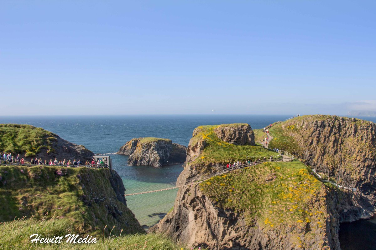 WanderLust1280's tweet photo. There are few bridges in the world like the wonderful Carrick-a-Rede Bridge in Northern Ireland.  Learn more about it in my Carrick-a-Rede Visitor's Guide.  https://t.co/GImaLTTixK

#CarrickARede #NorthernIreland #TravelGuide #Wanderlust #AdventureAwaits #VisitIreland #TravelPhotography #ExploreTheWorld #NatureLovers #BridgeViews