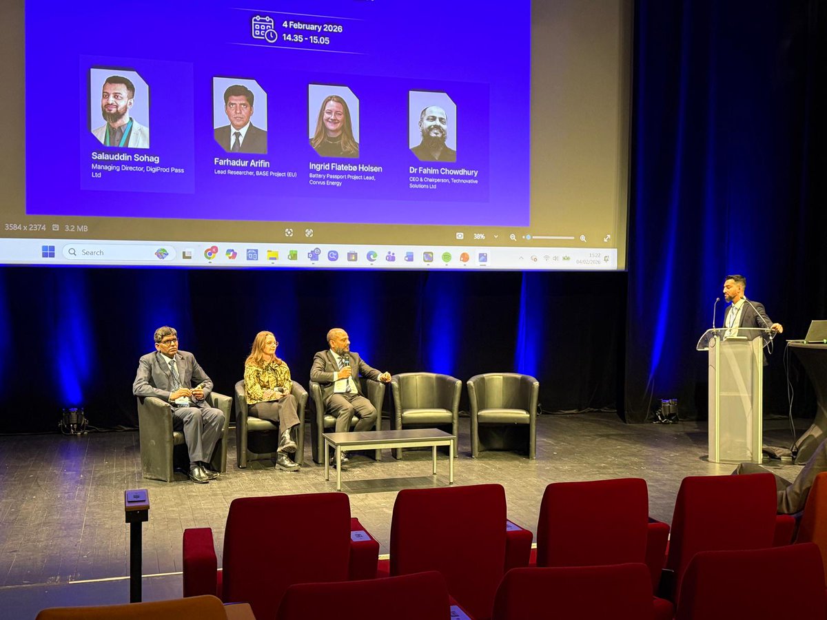 BASE_EU2024's tweet image. BASE @ EU Battery Passport Conference

Ingrid Flatebø Holsen @Corvus_Energy  shared insights on maritime Digital Battery Passport readiness under EU Regulation 2023/1542

Read it here: t.ly/L84EJ

#BatteryPassport #BASEProject #Maritime #CircularEconomy #EURegulation