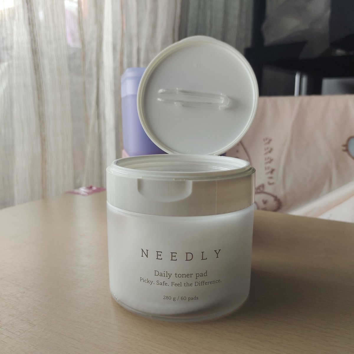 MT__BL's tweet photo. #ส่งต่อ needly 305฿ ส่งฟรี ใช้ 1 แผ่น 
- M6/26   

#ส่งต่อสกินเเคร์ #สกินแคร์มือสอง #ส่งฟรี
#ส่งต่อmediheal #mediheal #ส่งต่อเสื้อผ้า #สกินแคร์เกาหลี  #HowtoPerfect #ใช้บอกต่อ #ส่งต่อของใช้ #needly #ส่งต่อneedly #โทนเนอร์ #needlytonerpad
#นีดลี่ #ส่งต่อนิดลี่ https://t.co/jrhgIXoU55